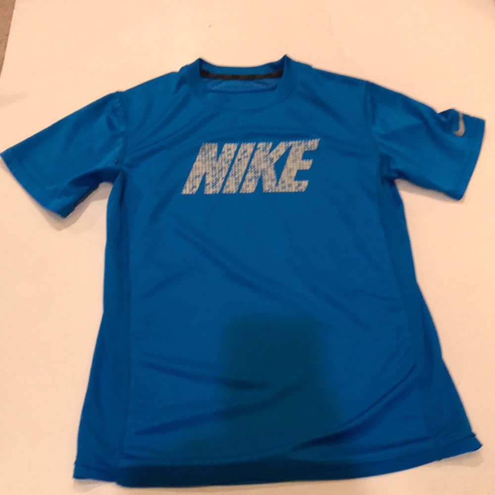 Nike Dri-Fit Youth Boys w/ Mesh Sides S/S Top